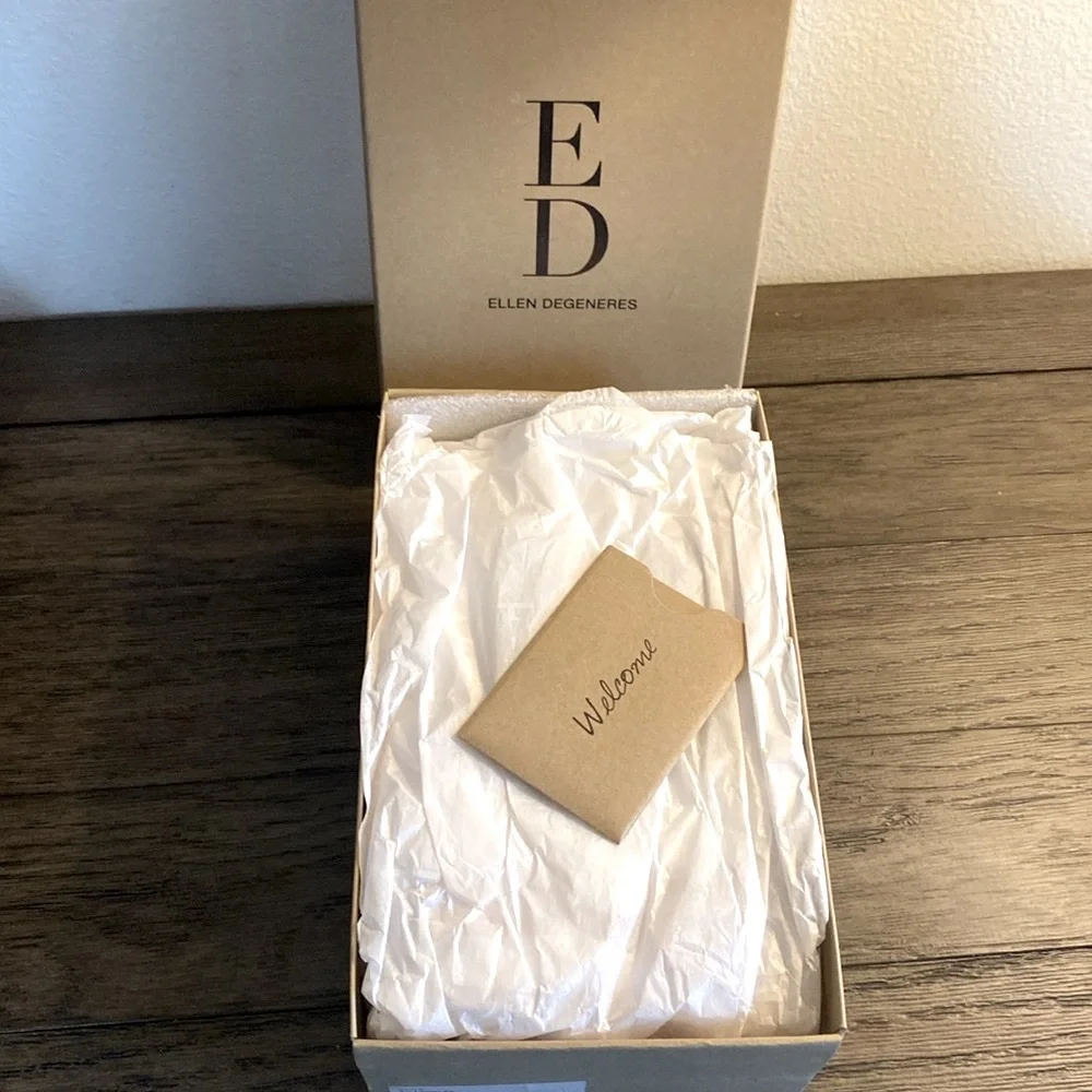 NIB [Ellen Degeneres] EG: 'Love' Langlee Ballet Flats Peony Pink Multiple Sizes! - Picture 8 of 9